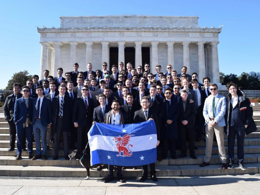 Members of Beta Theta Pi standing in front of the Lincoln Memorial